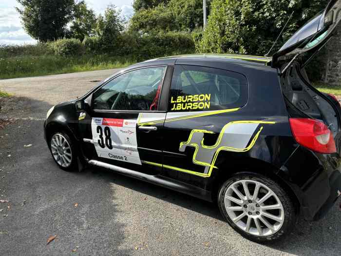 Clio 3 fol 3