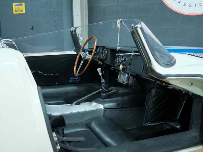 Jaguar E2A 
