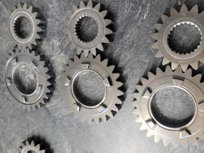Hewland Gears
