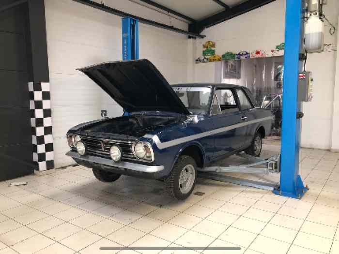 Ford Cortina Mk2 2
