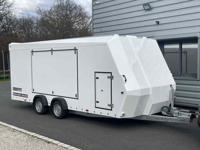 Remorque porte voiture fermée BRIAN JAMES Race Sport 340-5000 0