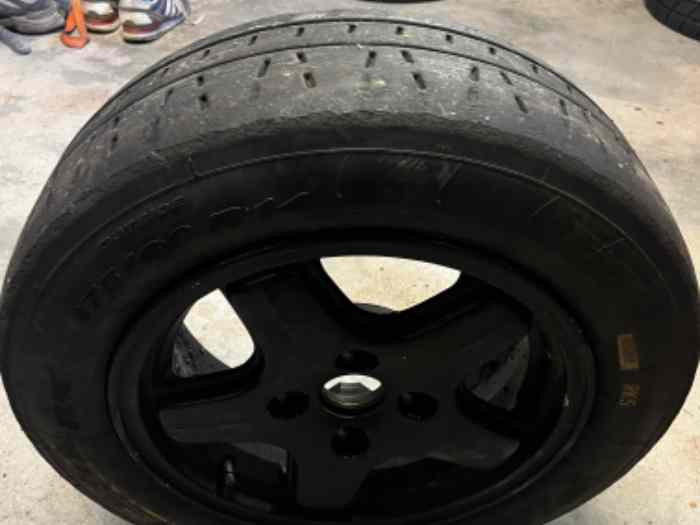 Pneu pirelli rk5 14 pouces