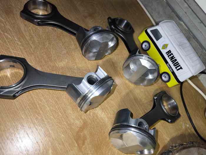 Bielles piston forgé Clio 3Rs