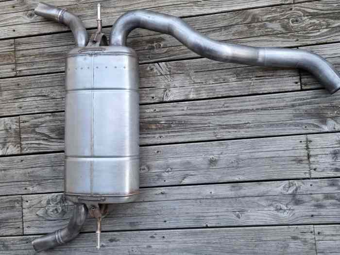 Silencieux Akrapovic clio 4 rs 1
