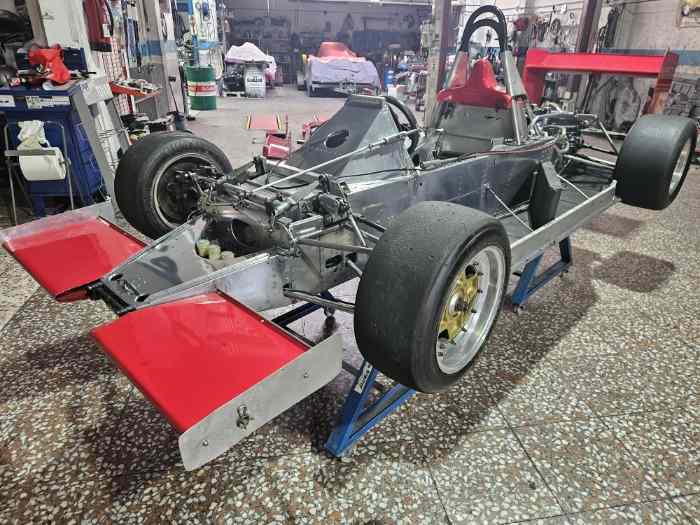 Ralt RT30 F3. Restauré, historique FIA 1