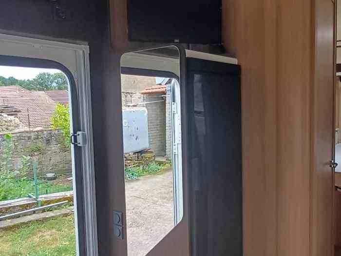 VEND CAMPING CAR MACC LOUIS 4