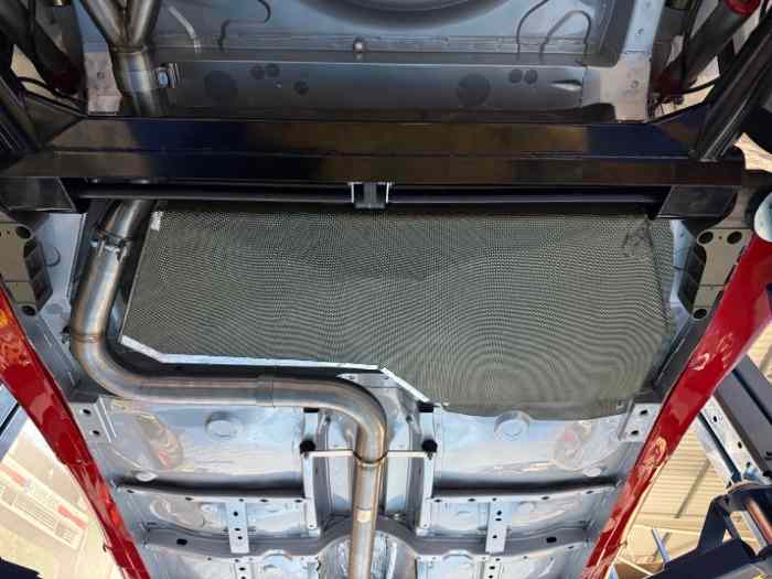 RENAULT MAXI MEGANE CHASSIS OFFICIAL PORTUGAL 3