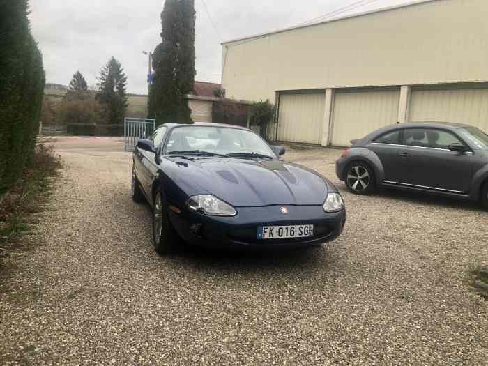 JAGUAR XKR COUPE 4.0 annee 2000