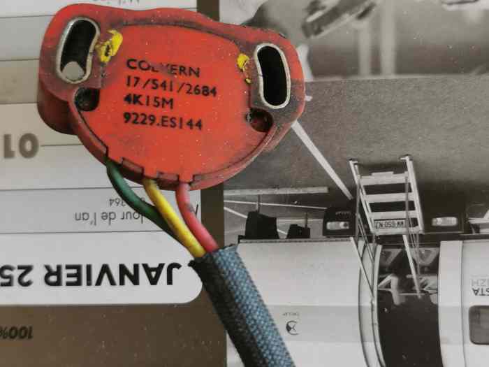 Capteur papillon potentiomètre clio 16...