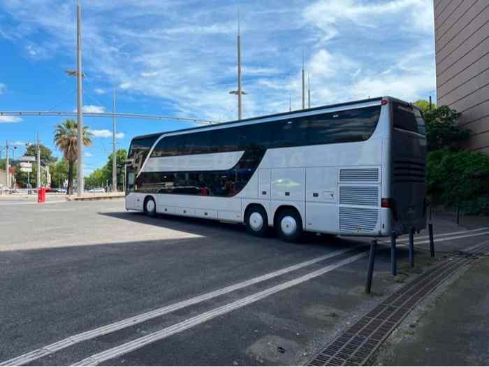 Autocar, Car, Bus, Tourbus, Aménagé