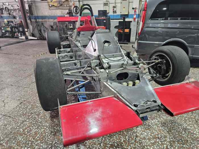 Ralt RT30 F3. Restauré, historique FIA 3