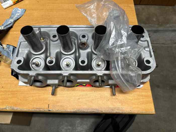 Culasse R8 Gordini R 1135 4