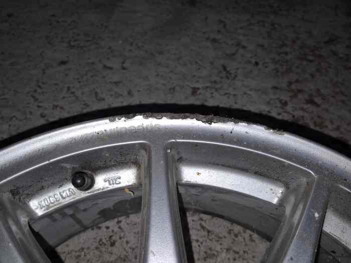 Jantes Speedline SL1713B 17 Pouces 2