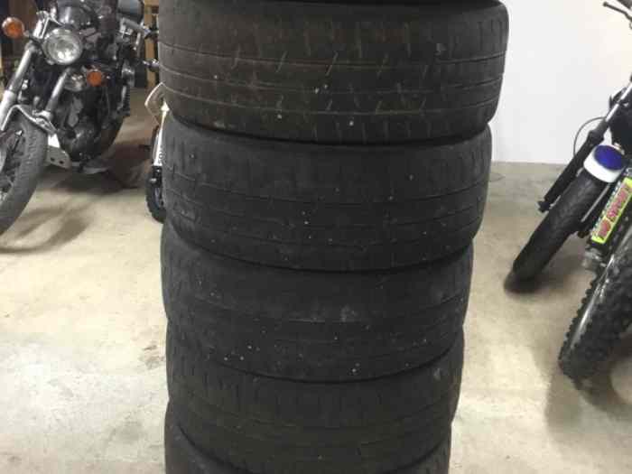 Hankook t52 16 pouces