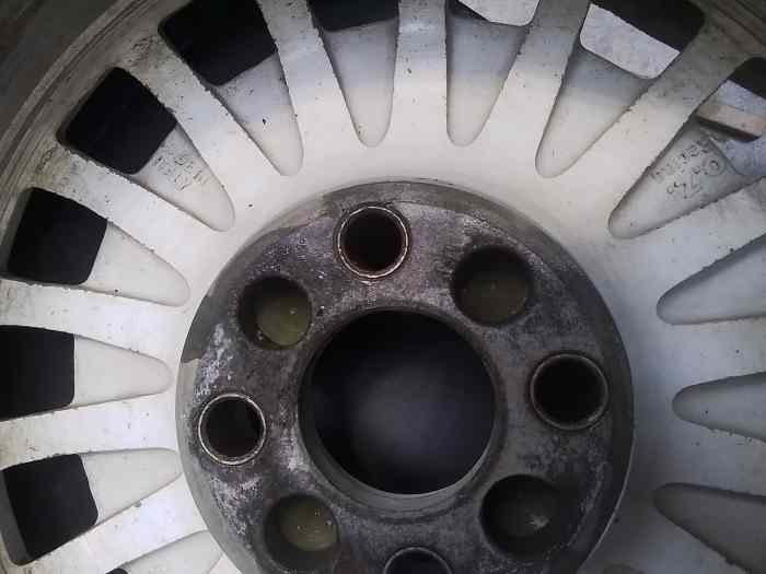 1 JANTE 7 x 15 OZ terre renforcée FORD MOTORSPORT 2
