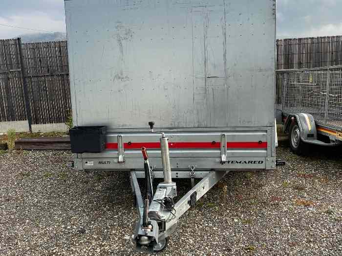 Vend remorque fermée 1600 kg 1