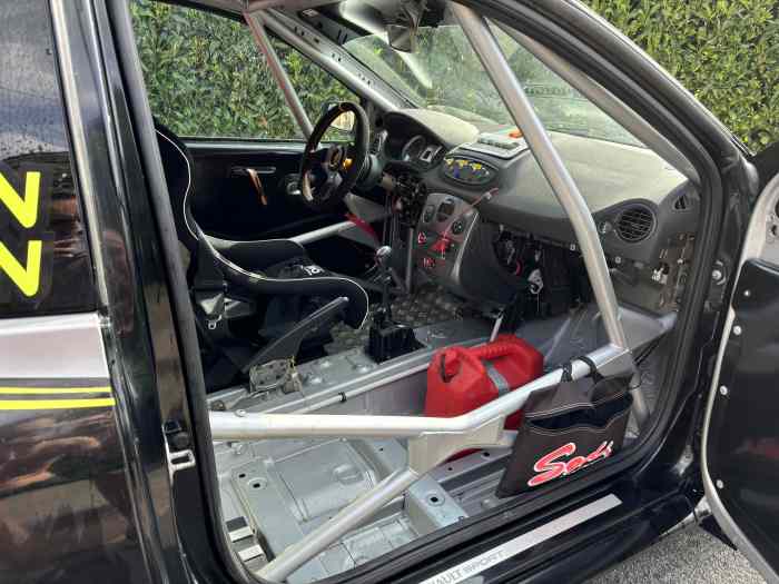 Clio 3 fol 2