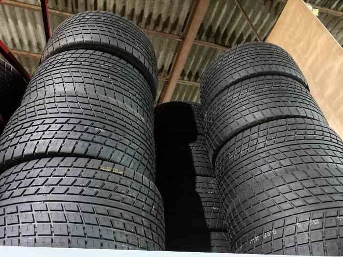 Pneu Pirelli pluie circuit