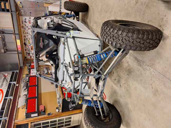 Challenger scorpion can.am FIA 2 roues motrices 4