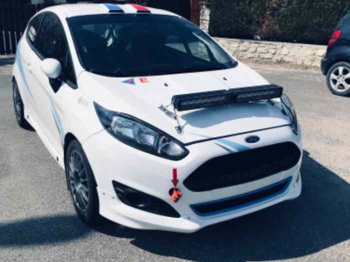Ford Fiesta r2 j