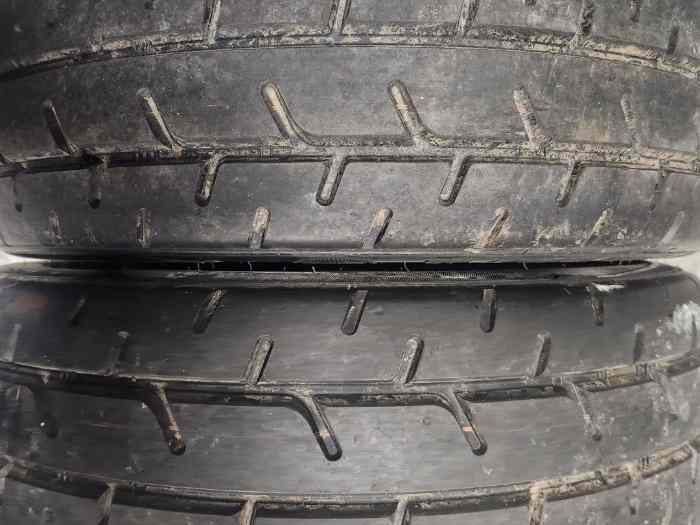 2 Pneus Dur Mrf 16 Pouces