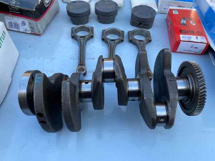 Moteur 3 cylindres PEUGEOT / CITROEN HMZ 1.2 3