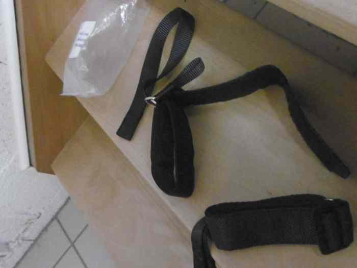 ACCESSOIRES MONOPLACE OU CATERHAM OU AUTRE : contraintes de bras !!! 1