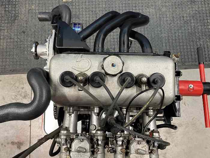 Moteur r8 gordini 1300