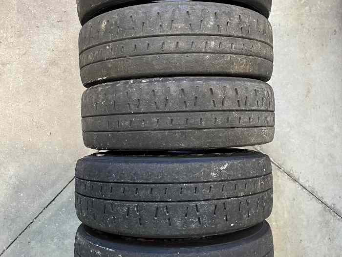 Lot pneus rallye 7 Pirelli, 2hankook 14 4