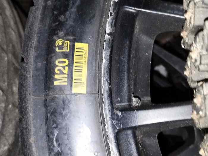 lot jantes mitsu evo 10 + pneus 1