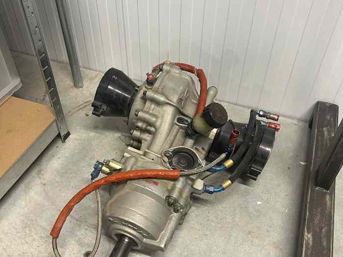 SKODA R5 - Boîte de vitesse + différentiel AR complet 1
