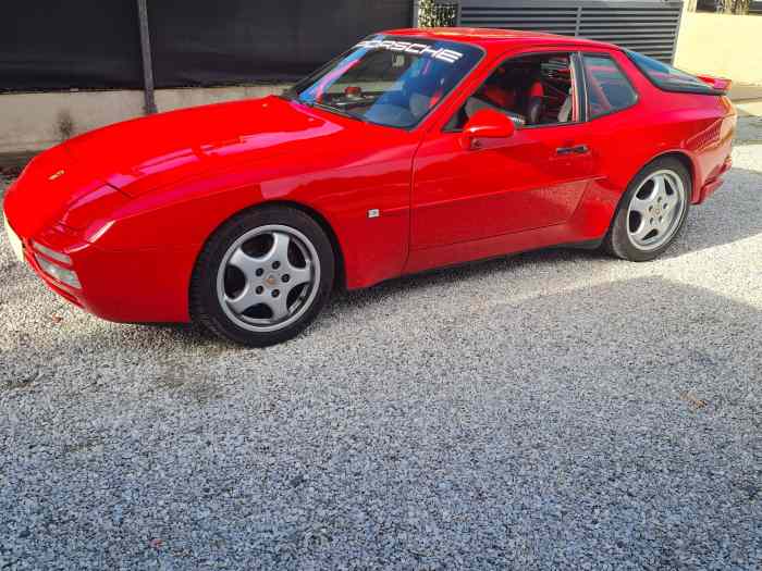 Porsche 944 turbo