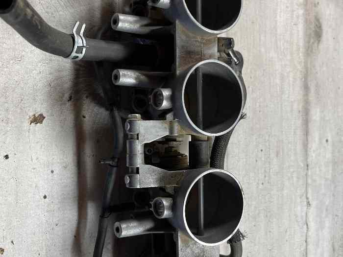 Rampe injection moto