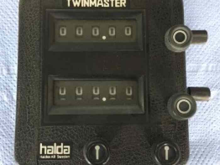 Twin master Halda