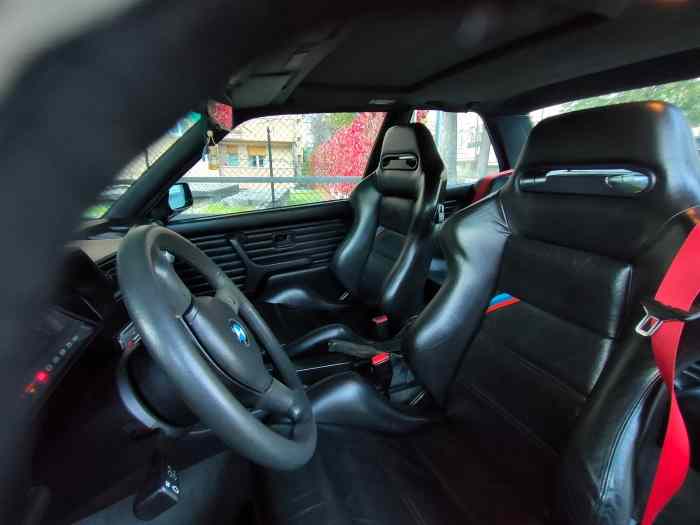 BMW M3 E30 2.5 SPORT EVO 3 4