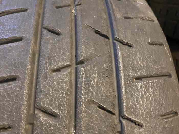 Hankook en 14