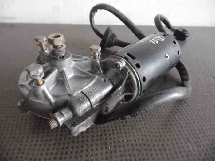 MOTEUR ESSUIE-GLACE A1298202242 / 0390241412CDP MERCEDES SL R129 2