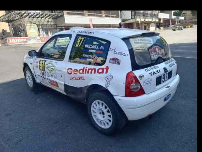 Clio top f2/14 250cv r3 1