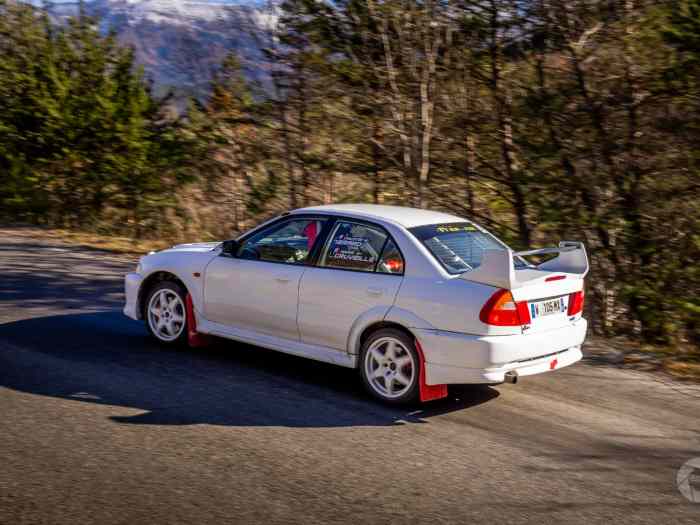 Mitsubishi lancer Evo 5 groupe n 2
