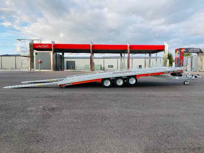 « Déstockage » Remorque plateau porte ...