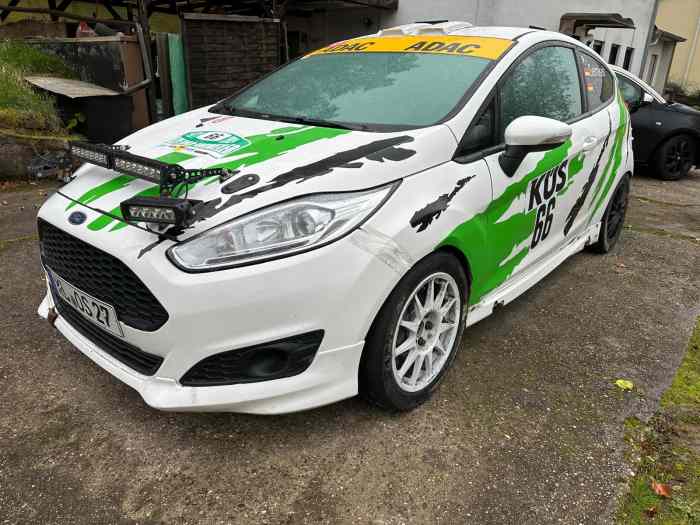Fiesta R2t