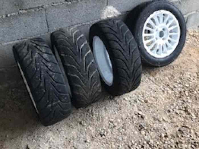 pneu toyo en 14