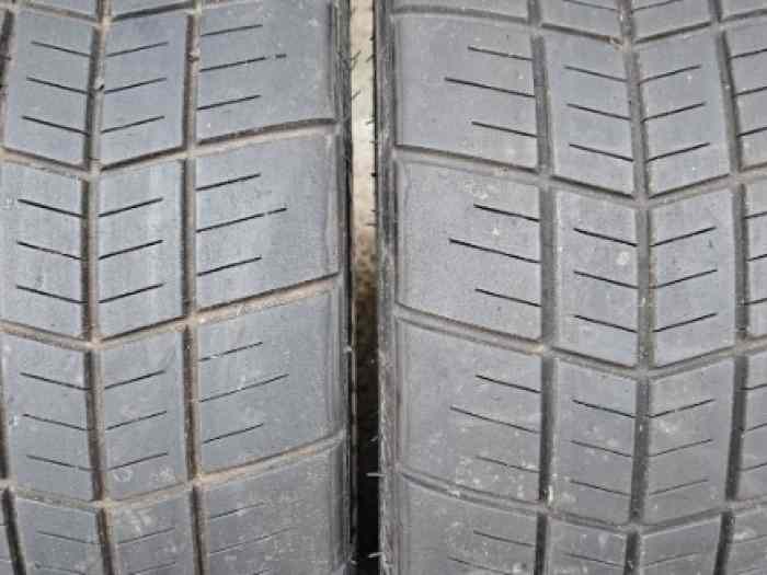 2 Pneus PB00 en 20/65/18