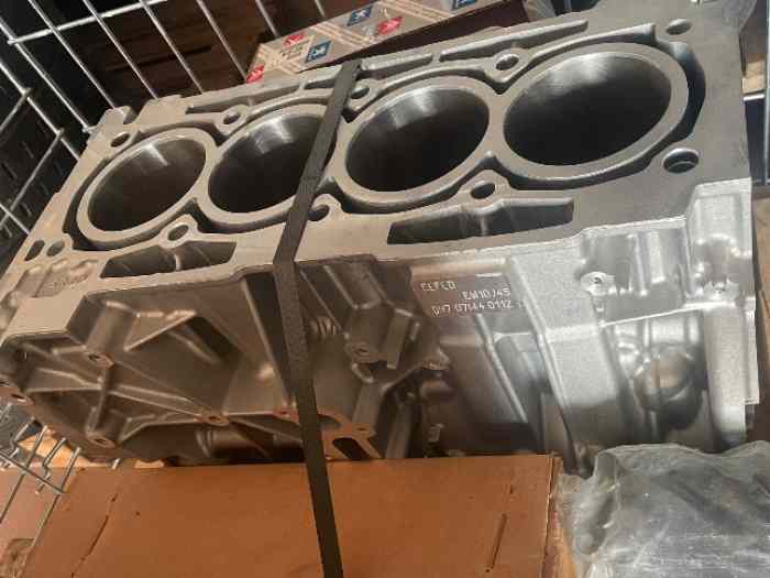 Bloc moteur EW10J4S neuf