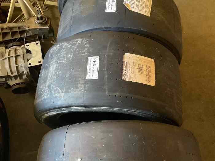 Pirelli circuit DHF 18 pouces 1
