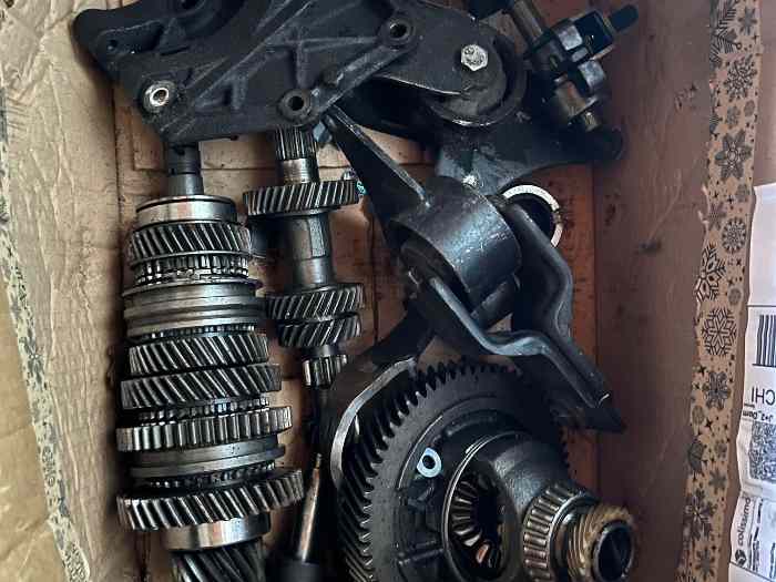 Urgent Boîte à vitesse saxo vts 1