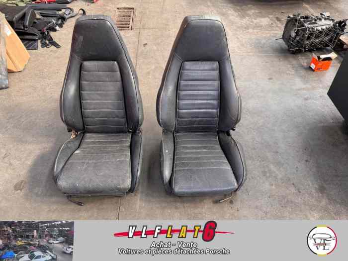 Paire de sièges Porsche 930 en cuir no...