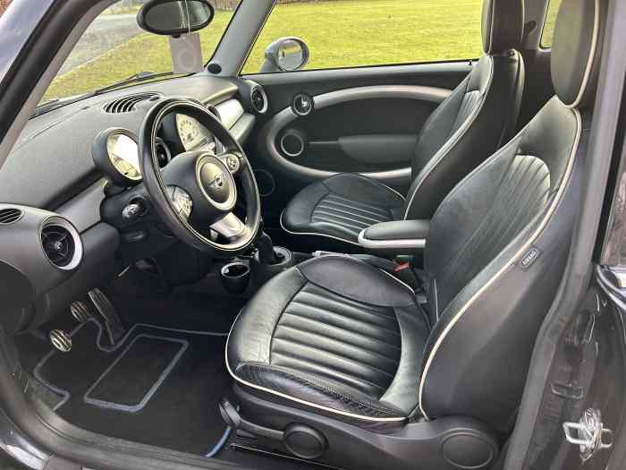 Mini Cooper S parfait état , contrôle technique ok 2