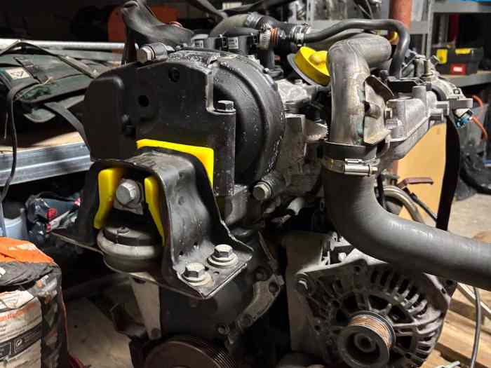 Moteur boîte Mégane 2 rs 1