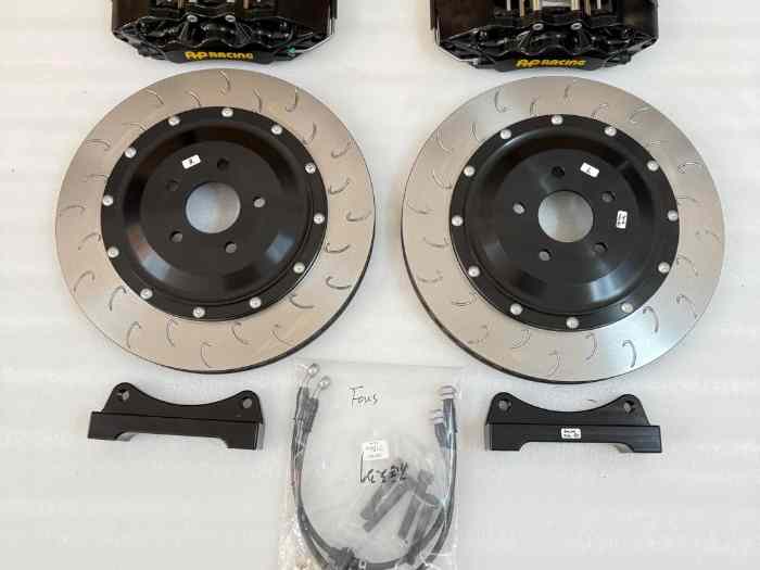 Kit Freinage AP RACING 6 pistons en 38...